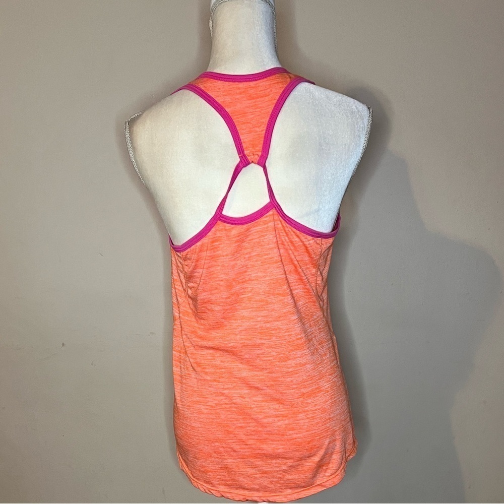 ⭐️ 3 For $15 Danskin Racerback Top - Picture 4 of 7